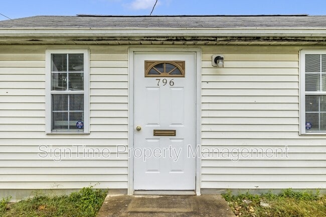 Foto del edificio - 796 Frederick St