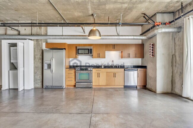 Foto del edificio - 510 S Hewitt St