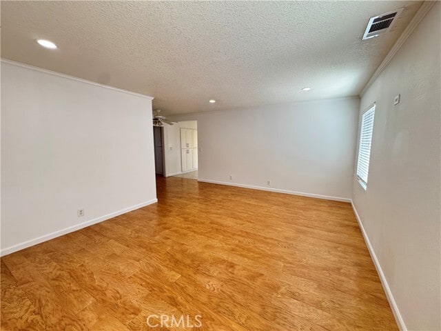 Foto del edificio - 20608 Hawaiian Ave
