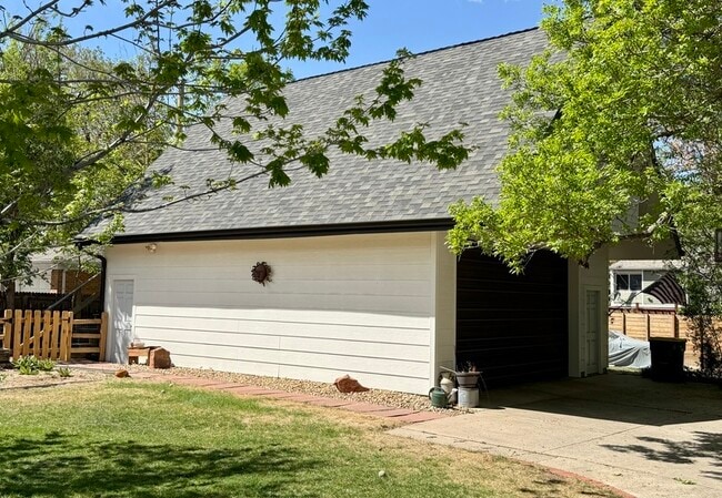 Foto del edificio - 3401 Fenton St