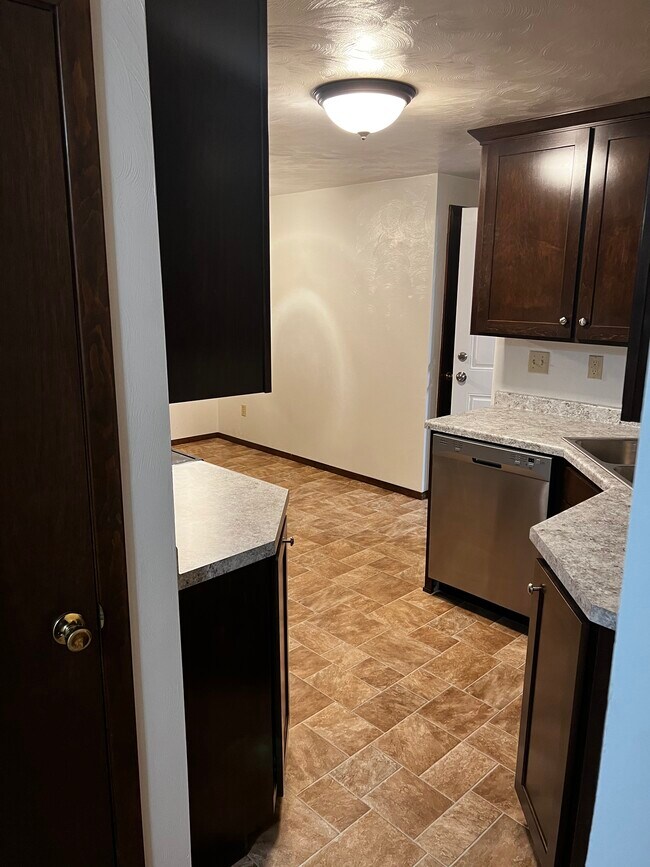 New Dishwasher - 2503 Heather Rd
