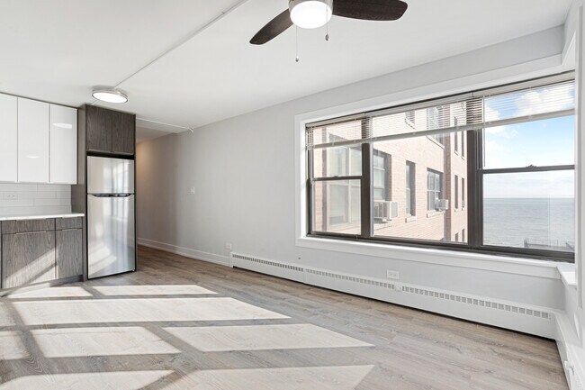 Foto del edificio - 5858 N Sheridan Rd