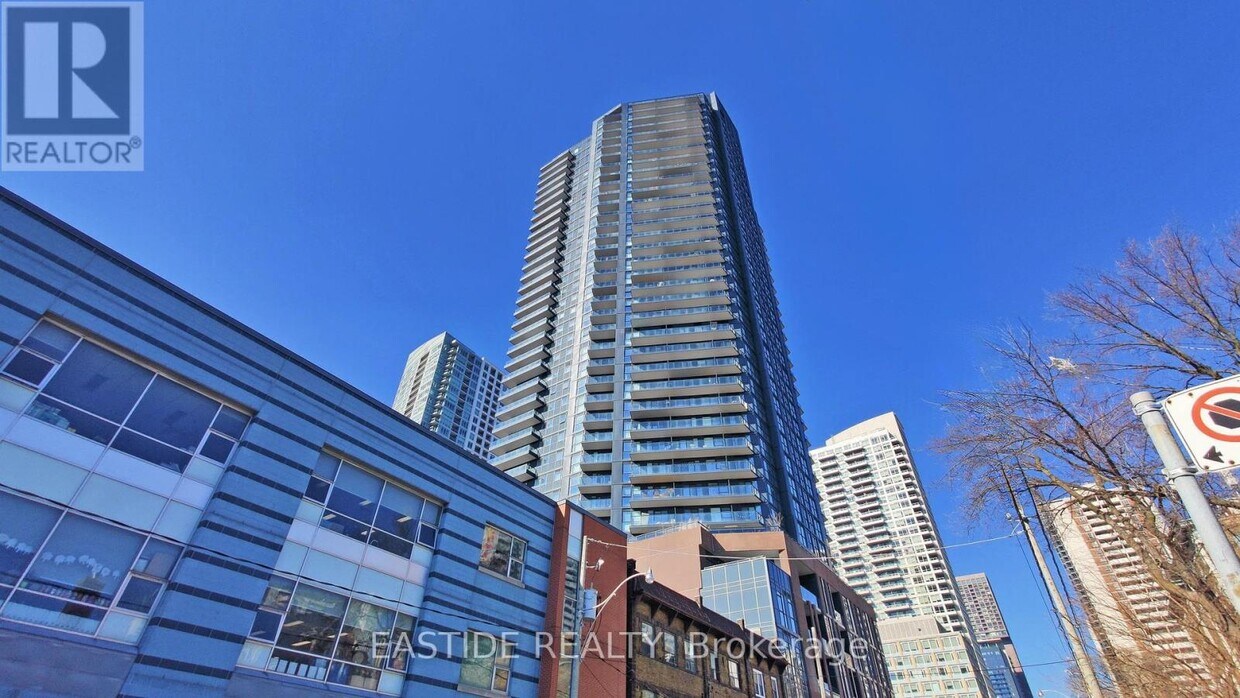 Photo principale - 159-2159 Wellesley St E