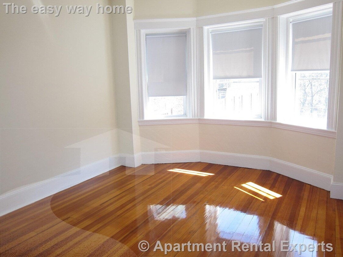 Photo - 157 Summer St