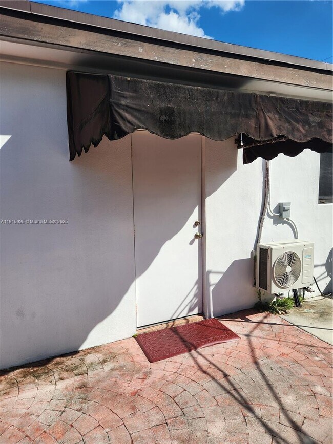 Foto del edificio - 10020 SW 213th Terrace