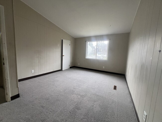 Foto del edificio - 143 Bradley St