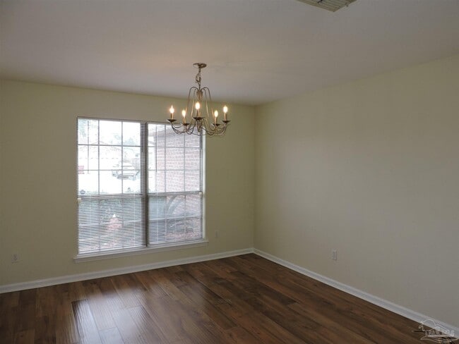 Foto del edificio - 7070 Marissa Point Ln