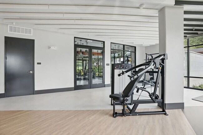 Foto del edificio - 9127 Research Blvd