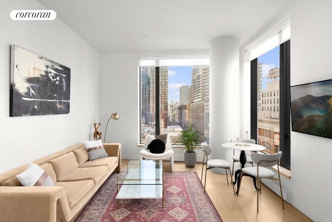 Building Photo - 11 Hoyt St