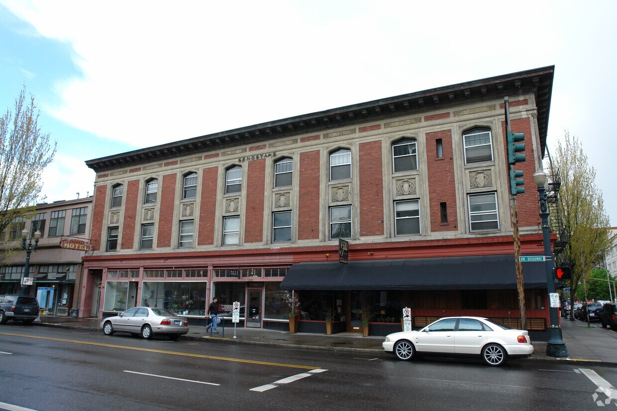 Foto del edificio - Everett Micro Lofts