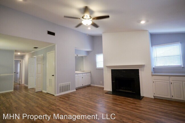 Building Photo - 7738 Chambers Rd
