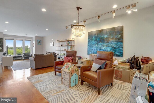 Foto del edificio - 1804 Potomac Ave