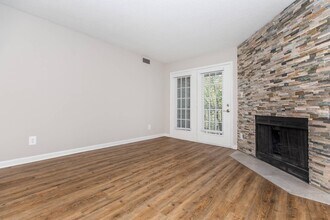 Building Photo - The Ashberry
