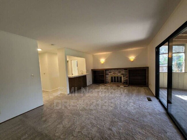 Foto del edificio - 3552 Larchmont Ct