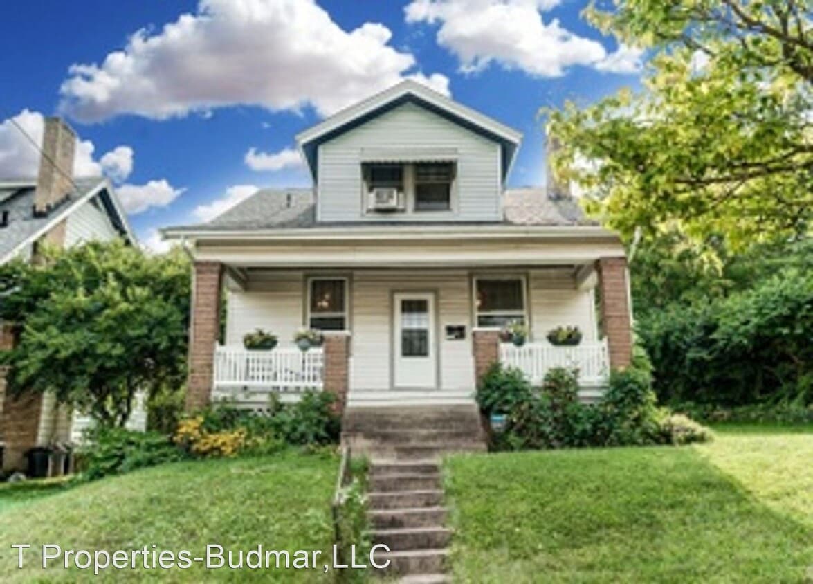 Primary Photo - 2 br, 1.5 bath House - 1102 Fairbanks Ave
