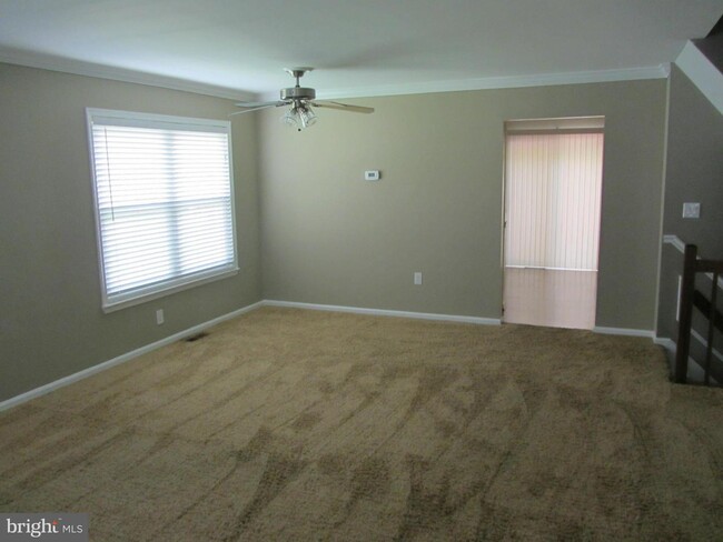 Building Photo - 5629 Ringwood Dr