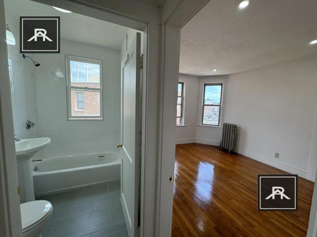 Foto del edificio - 1 bedroom in Allston MA 02134