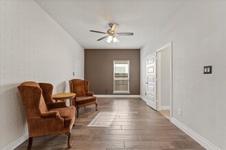 Building Photo - 19819 Old Saddle Ln