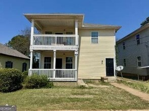 Building Photo - 115 W Tinsley St