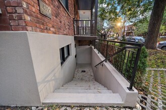 Building Photo - 4350 Av Wilson