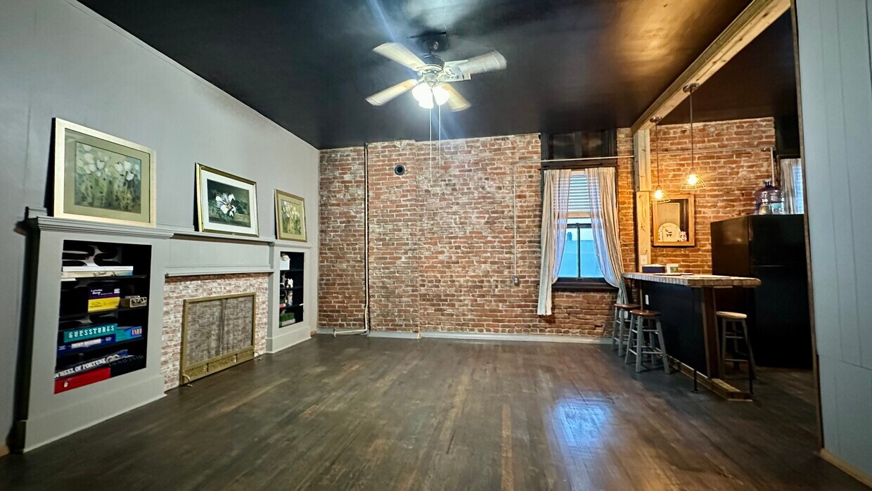 Foto principal - 226 Main St