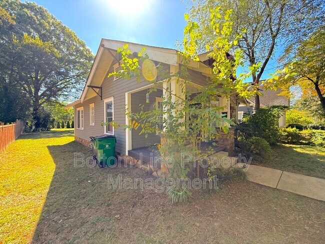 Photo - 409 Grandin Rd House