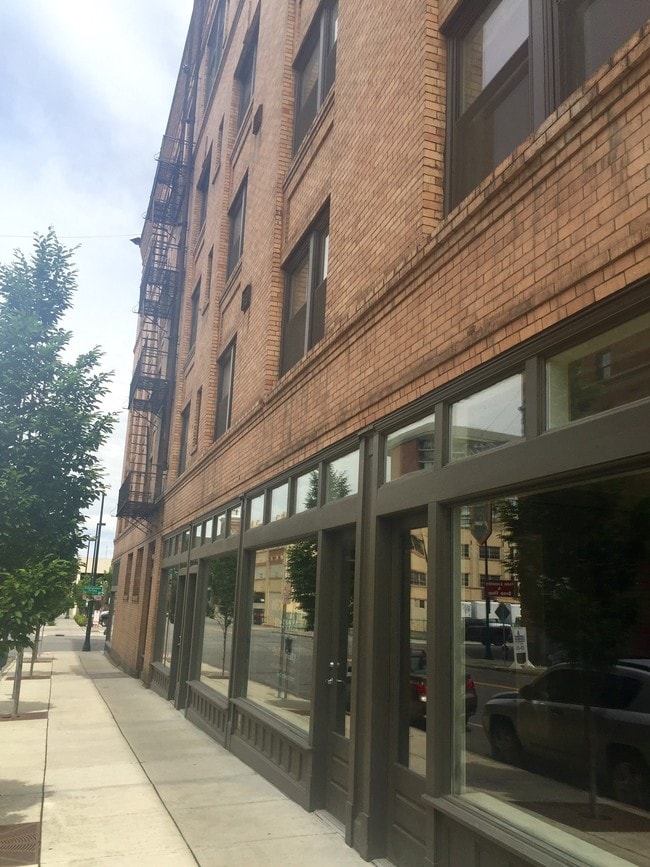 Building Photo - The New Madison