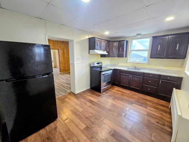 Building Photo - 58 W Garrison St