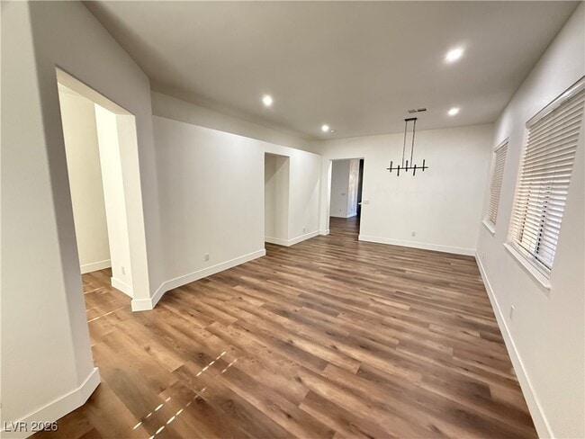 Building Photo - 10024 Pinnacle View Pl