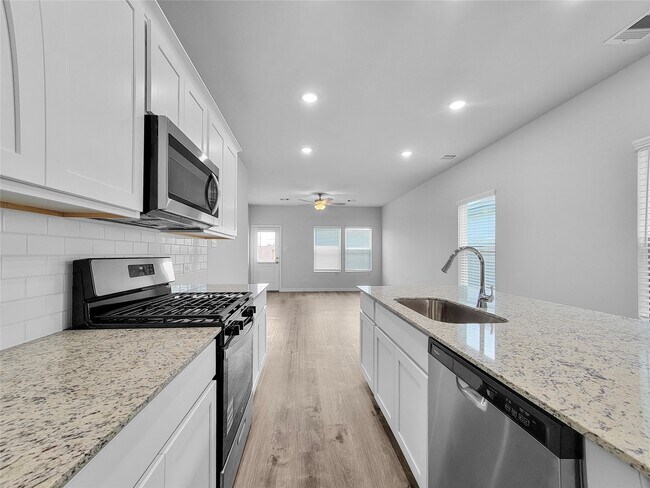 Building Photo - 11622 Prosperity Dr