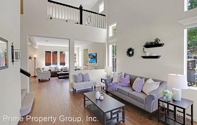 Foto del edificio - 3 br, 2.5 bath House - 5105 Aspen St.