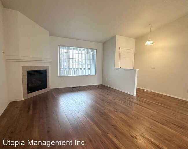 Foto del edificio - 3 br, 2 bath House - 561 NE Begonia St