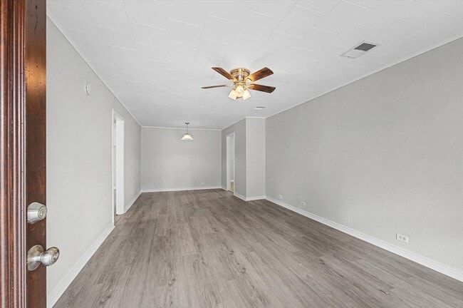 Foto del edificio - 1108 Georgina St