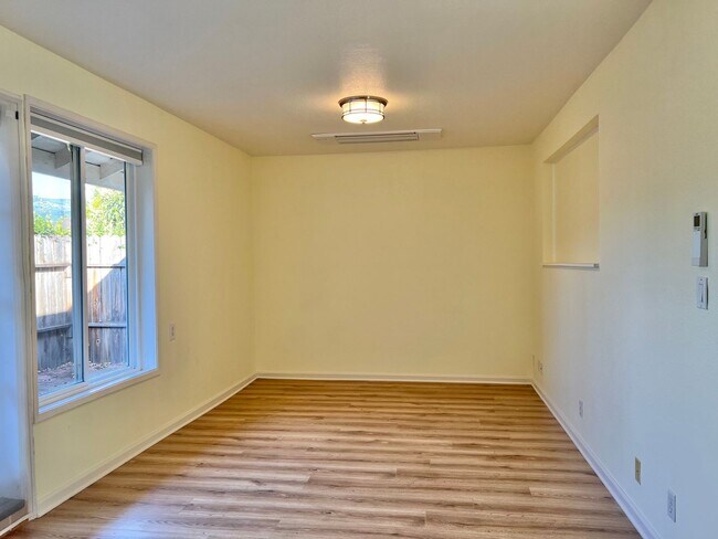 Building Photo - Newly Built Attached ADU - You will be the...