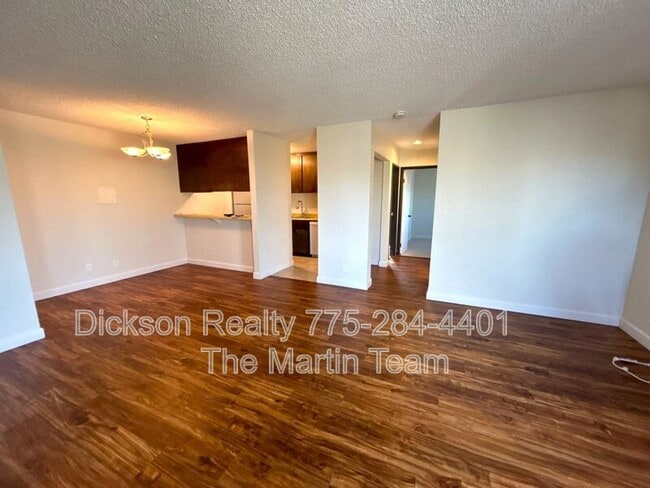 Building Photo - 2450 Lymbery St