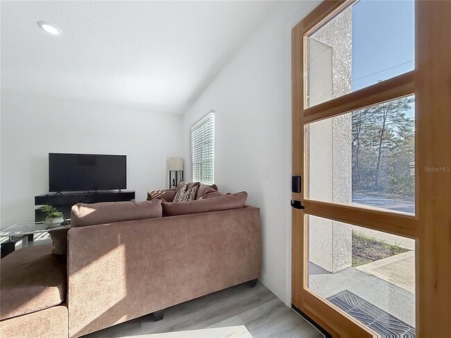 Foto del edificio - 16950 SW 42 Ave