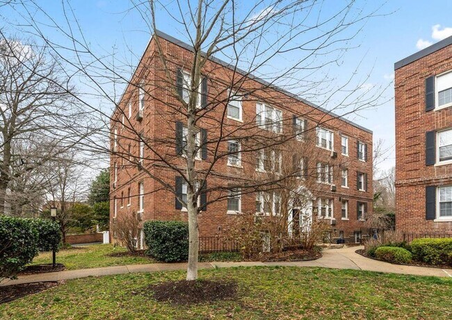 Foto del edificio - Cozy 1 Bedroom Condo in Palisades!