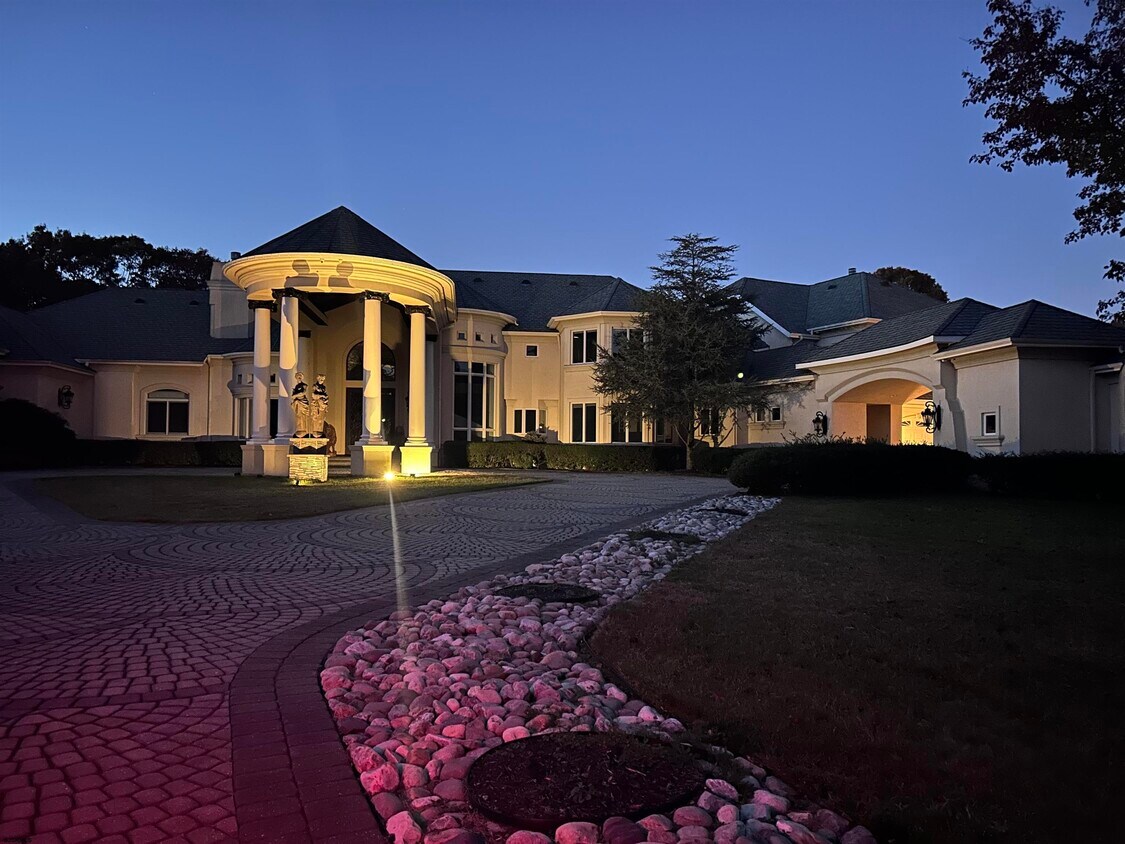 Foto del edificio - 609 Park Pl