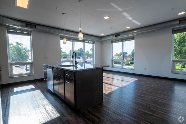 Building Photo - The Pearl Apartments