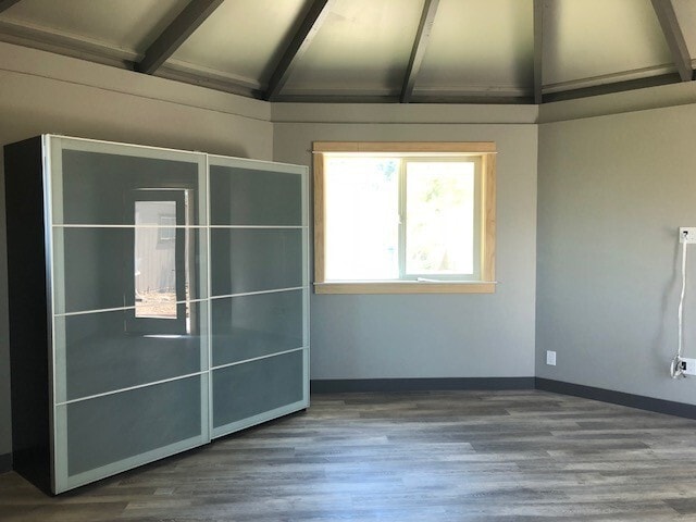 Foto del edificio - Private Beautiful Yurt Studio - home in Fletcher Hills