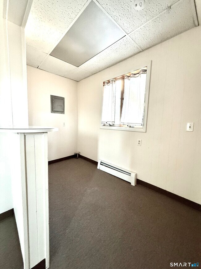 Foto del edificio - 425 Montauk Ave