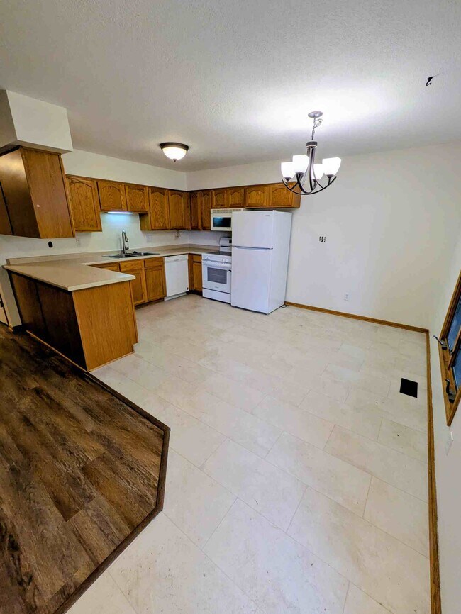 Foto del edificio - 4821 NW 51st St