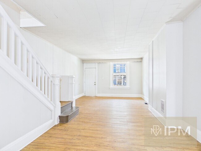 Foto del edificio - Spacious 3 Bedroom, 1 Bath Home in Harrisburg, Pa!