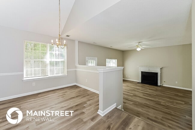 Foto del edificio - 4618 Idlewood Park