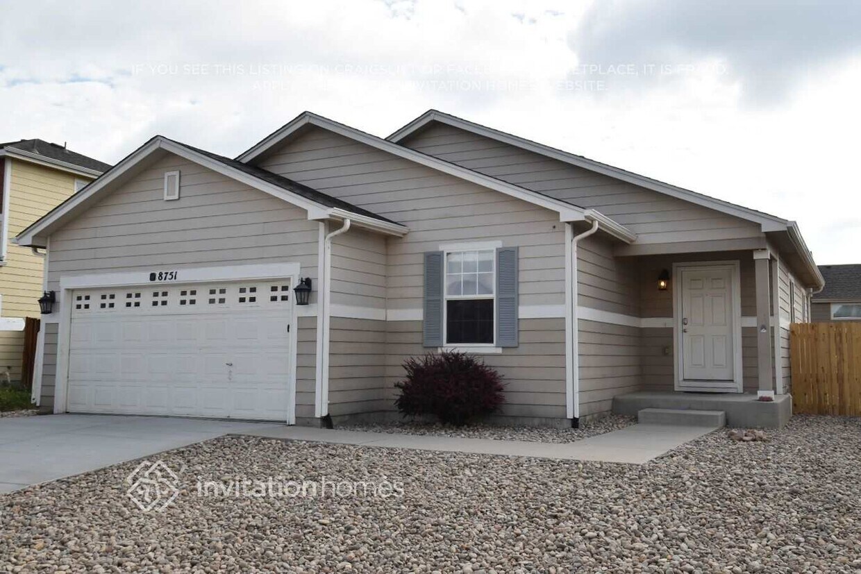 Foto principal - 8751 Langford Dr
