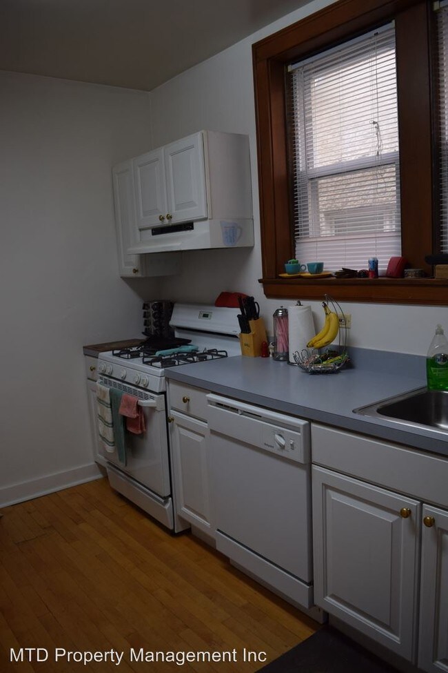 Foto del edificio - 3624 N Greenview Ave