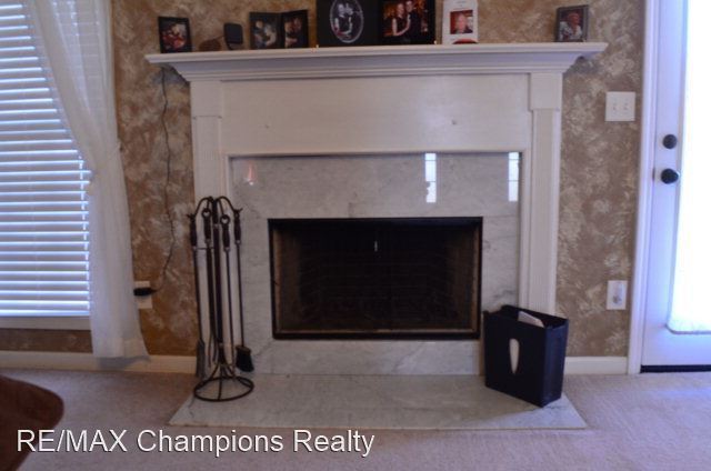 Building Photo - 3 br, 2 bath House - 4 White Pine Way