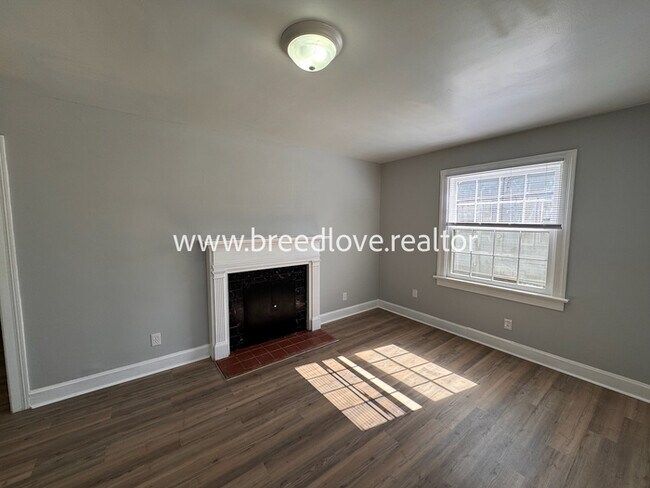 Foto del edificio - 411 Dewey St SW