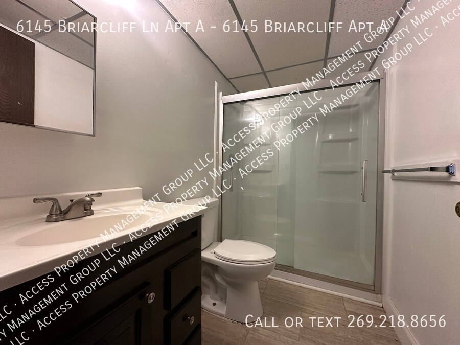 Foto principal - 6145 Briarcliff Ln