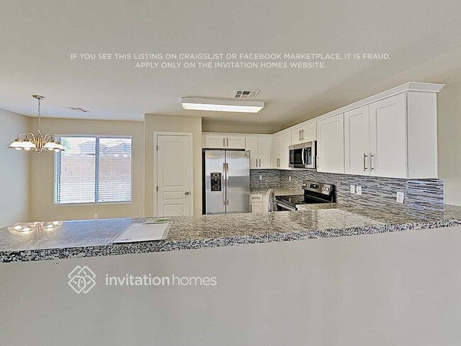 Foto del edificio - 32861 N Cactus Way